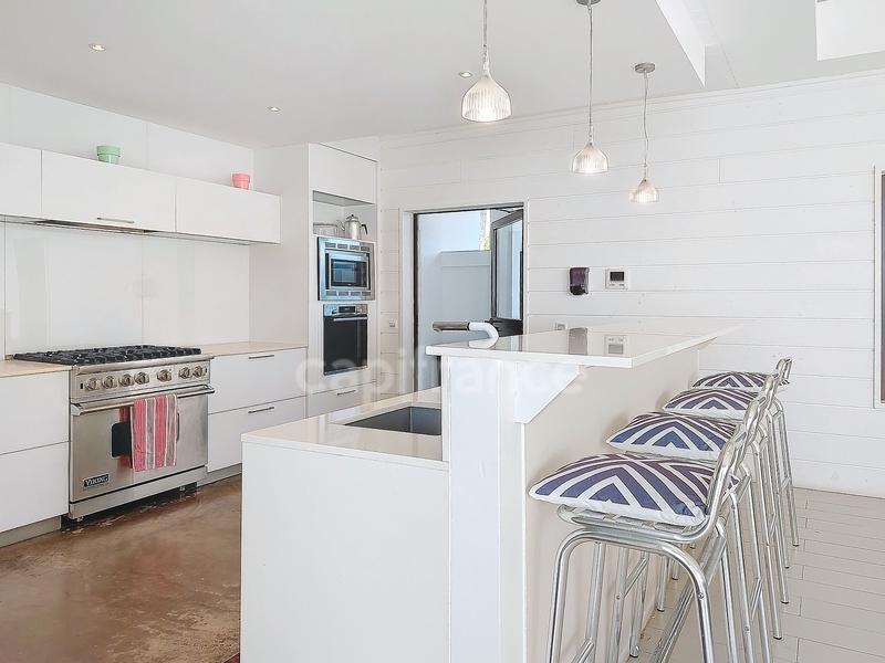 Propriété - 530 m² - 10 pièces