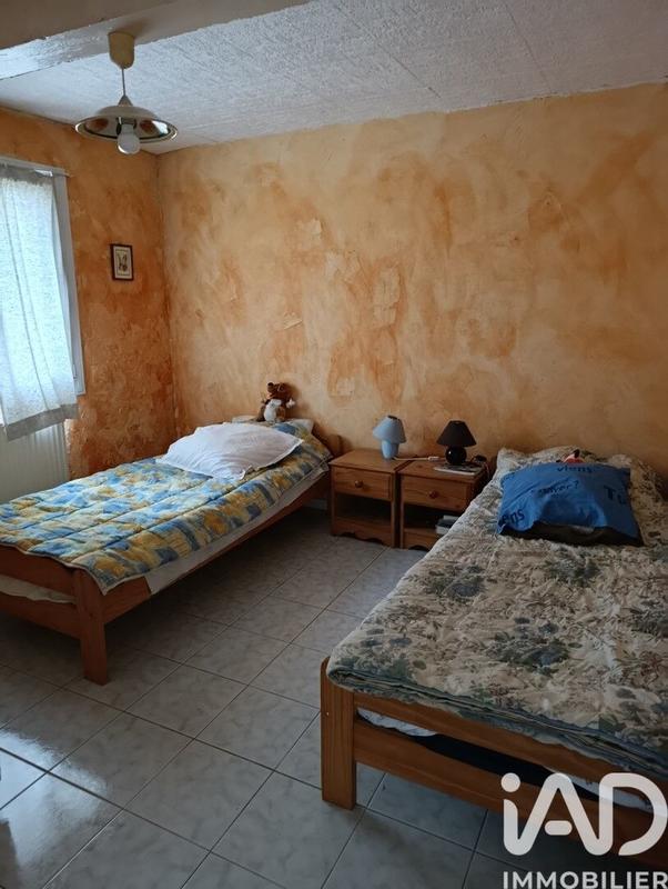 Maison - 177 m² - 8 pièces