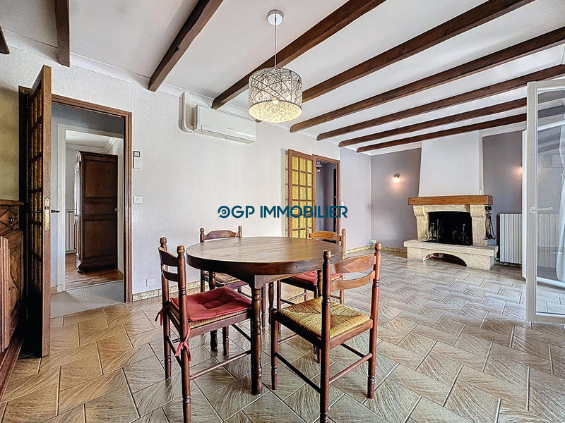 Maison - 98 m² - 4 pièces