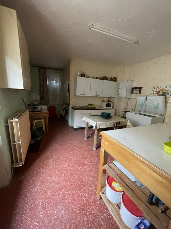 Maison - 177 m² - 7 pièces