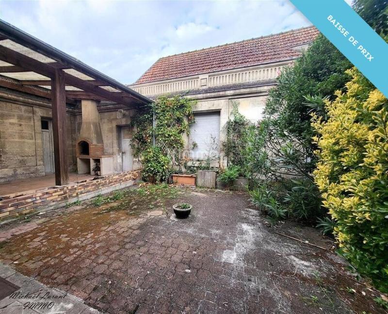 Maison - 396 m² - 14 pièces