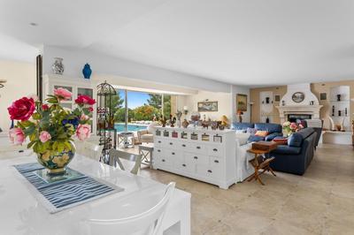 Maison - 294 m² - 5 pièces