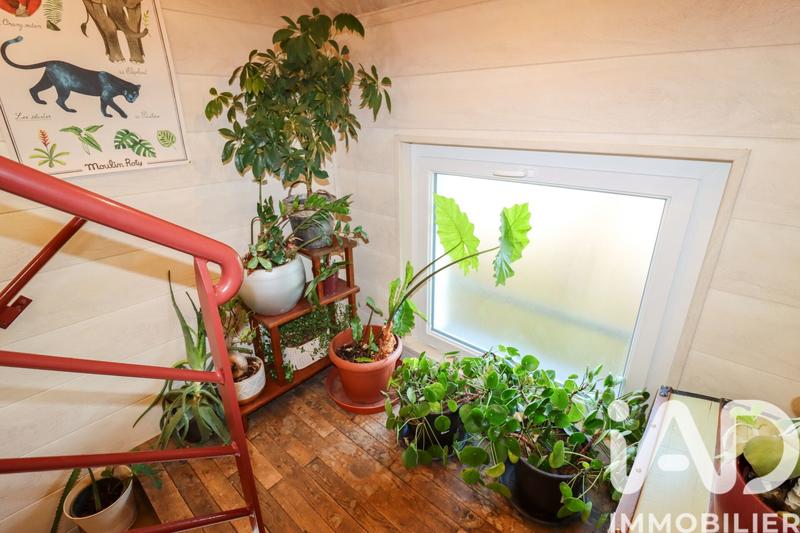 Maison - 273 m² - 11 pièces