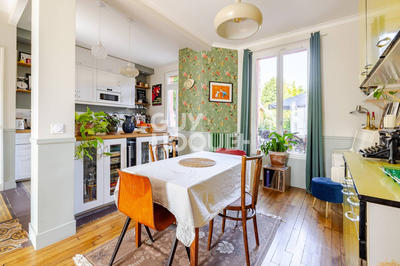 Maison - 85 m² - 6 pièces