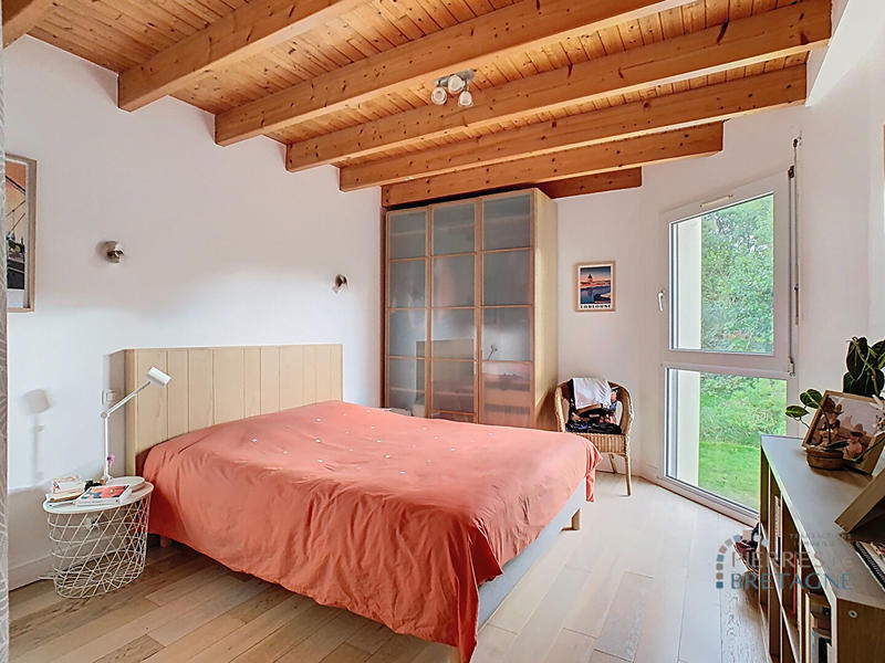 Maison - 166 m² - 6 pièces