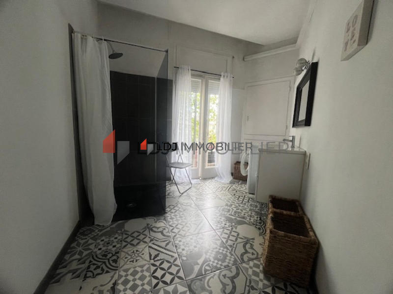 Appartement - 57 m² - 2 pièces