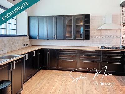 Maison - 155 m² - 6 pièces