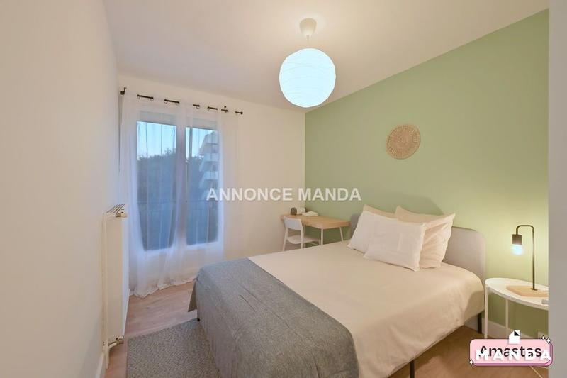 Appartement - 104 m² - 5 pièces