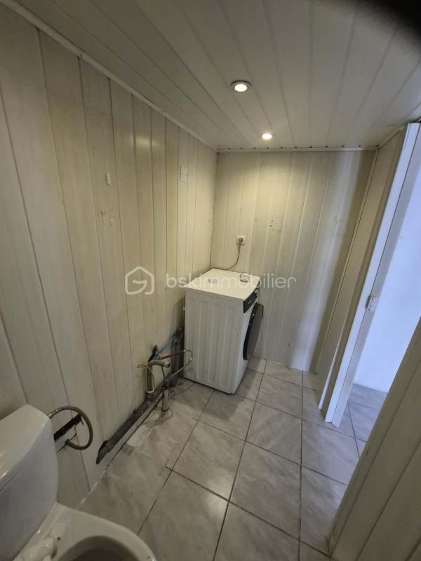 Studio - 24 m² - 1 pièce