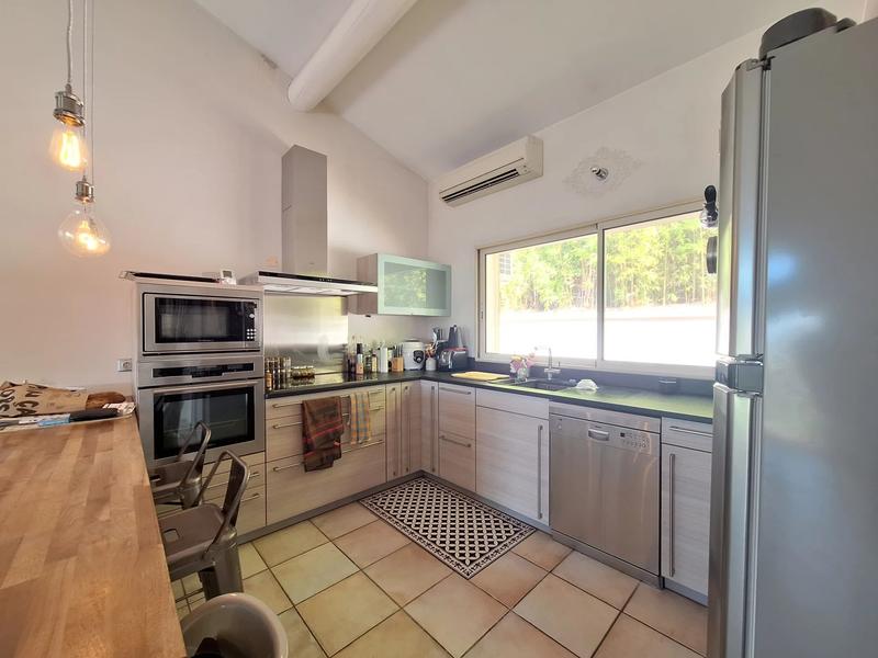 Villa - 160 m² - 5 pièces