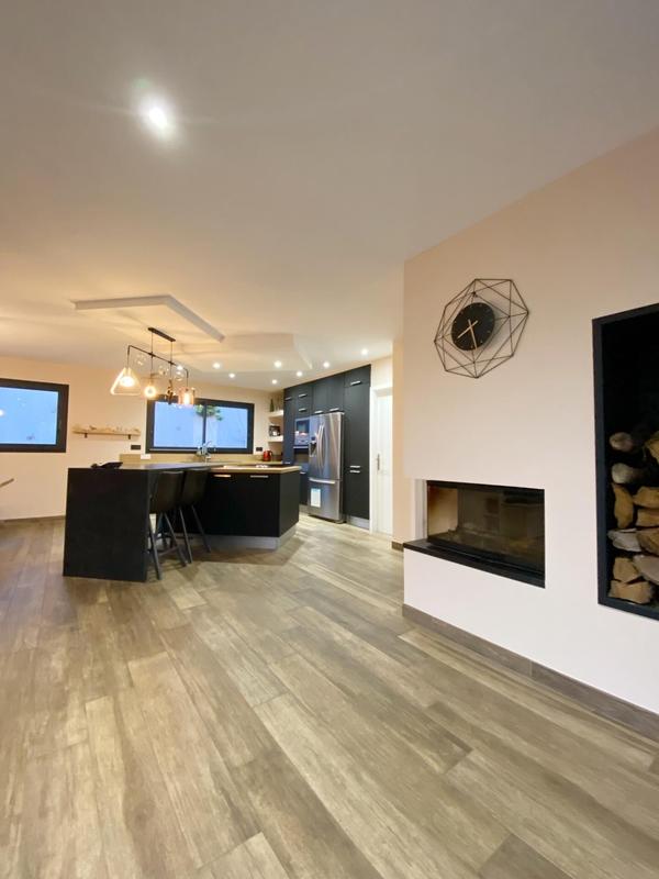 Maison - 153 m² - 6 pièces