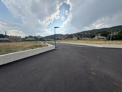 Terrain constructible - 931 m²