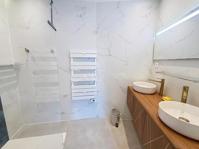 Appartement - 57 m² - 2 pièces