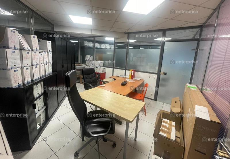 Local commercial - 1 450 m²