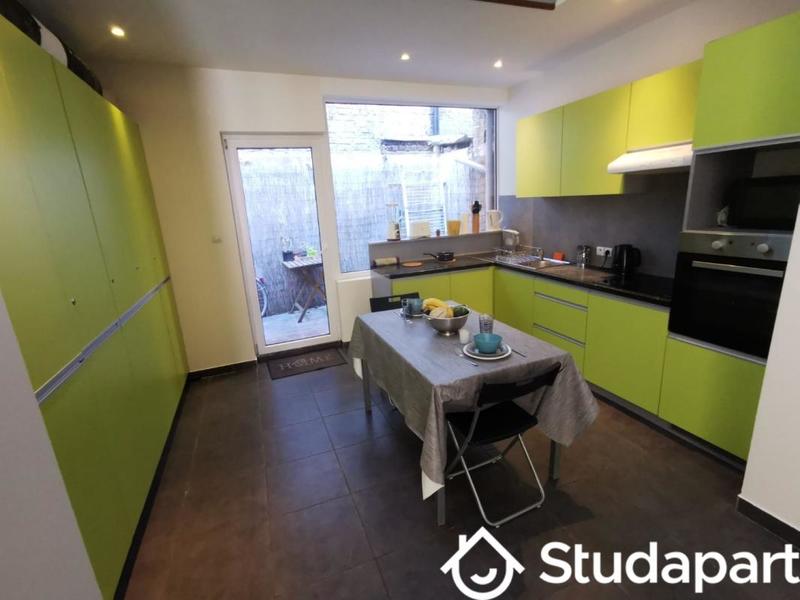 Chambre - 11 m² - 1 pièce