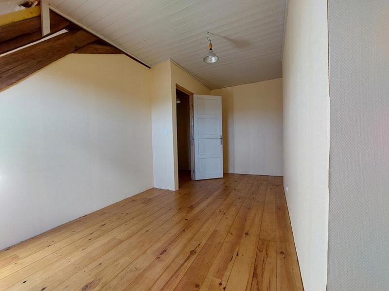 Maison - 93 m² - 4 pièces