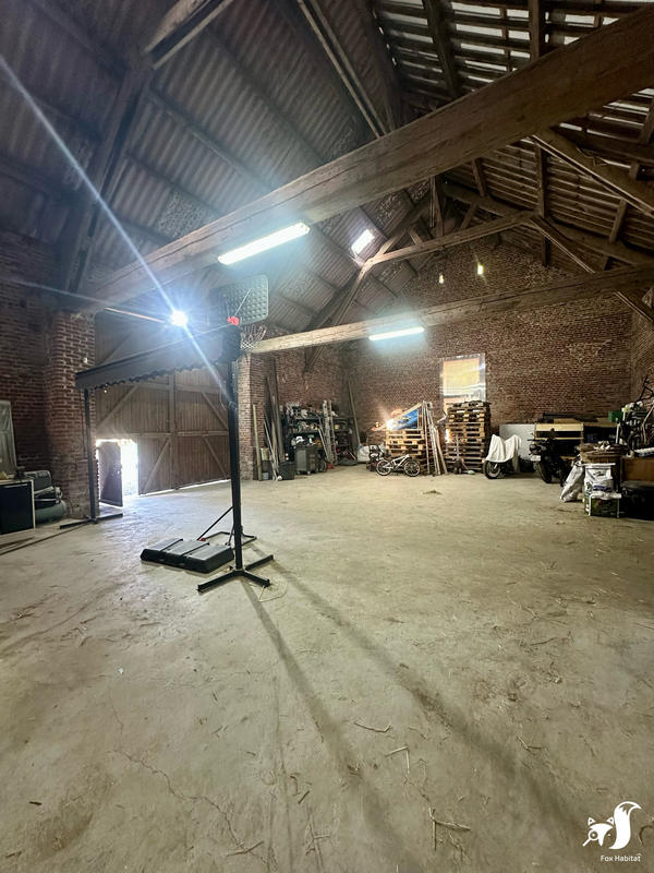 Maison - 210 m² - 6 pièces