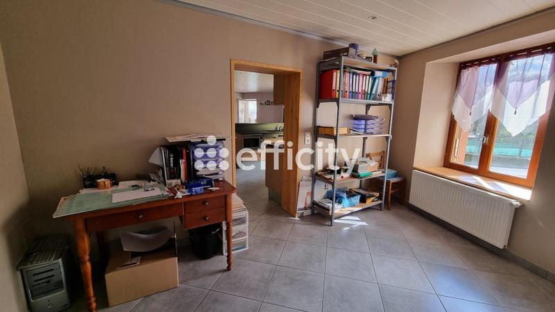 Maison - 198 m² - 10 pièces