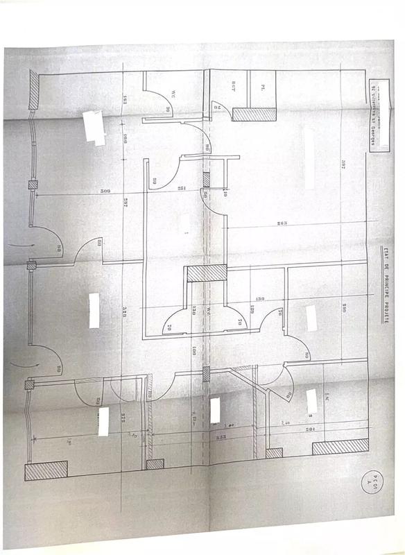 Bureau - 102 m² - 5 pièces
