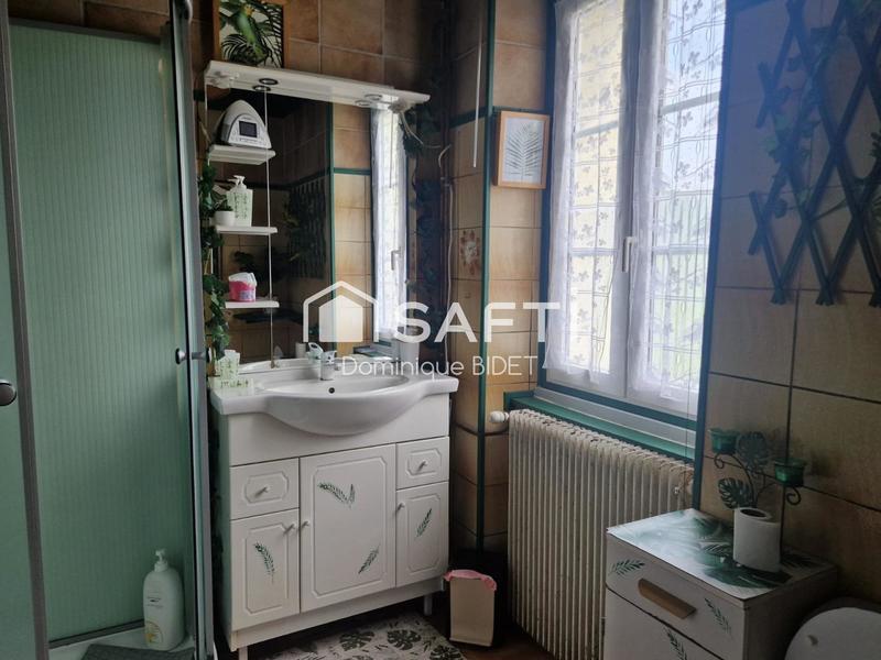 Maison - 210 m² - 7 pièces