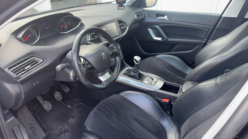 Peugeot 308 II 1.6 BlueHDi 115 Allure