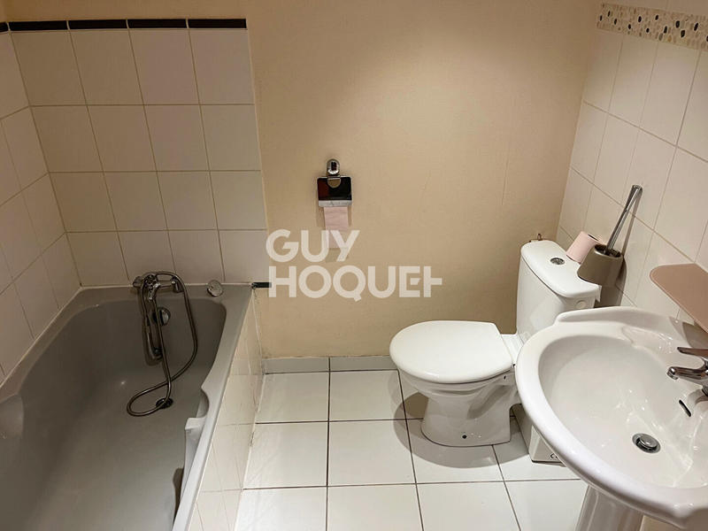 Maison - 80 m² - 3 pièces