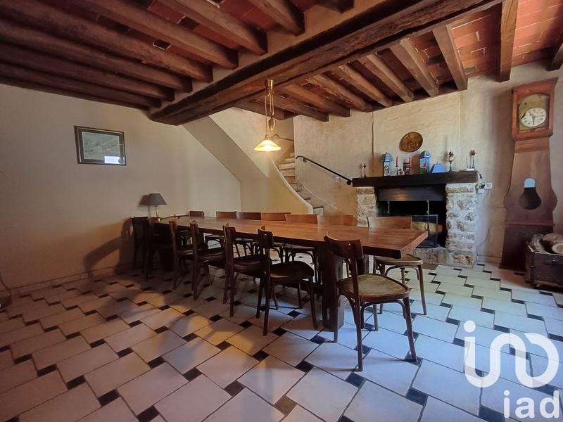 Maison - 221 m² - 7 pièces