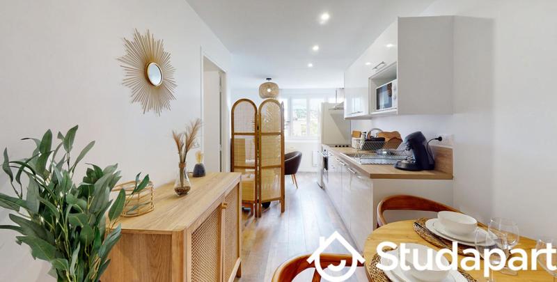 Chambre - 11 m² - 1 pièce