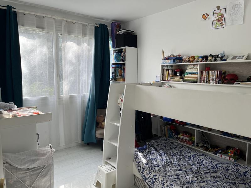 Appartement - 97 m² - 5 pièces