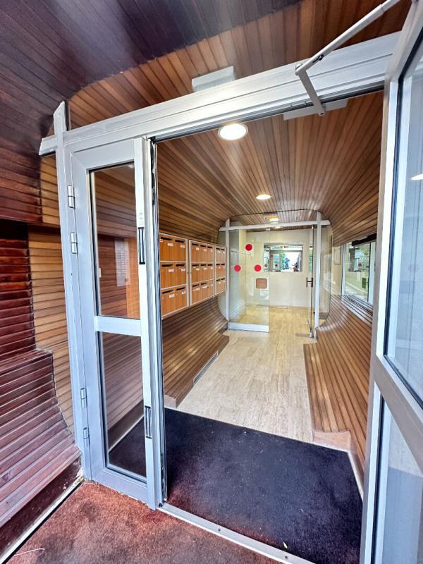 Studio - 27 m² - 1 pièce