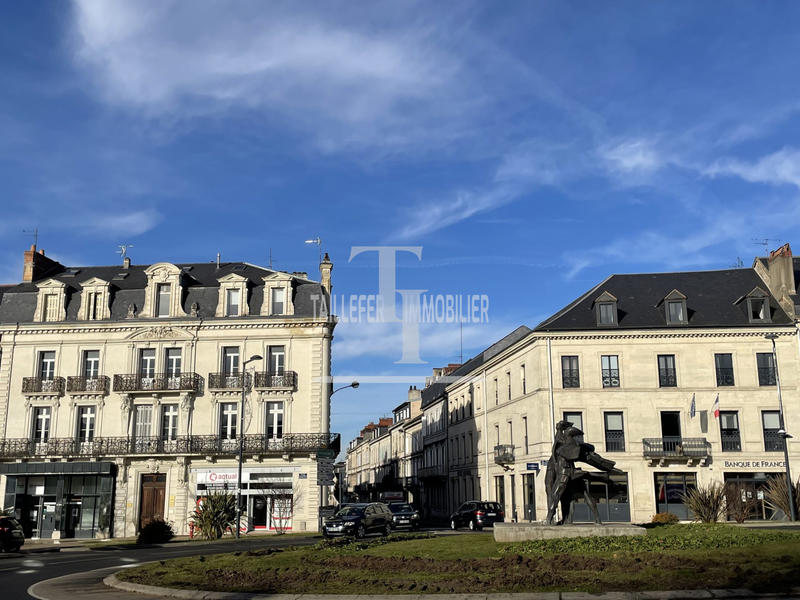 Bureau - 83 m² - 5 pièces