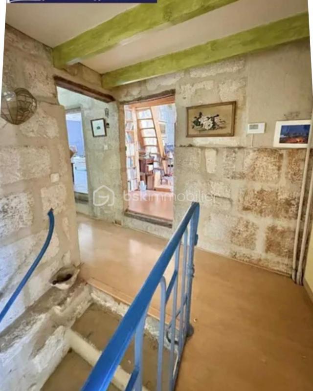 Maison en pierre - 151 m² - 4 pièces