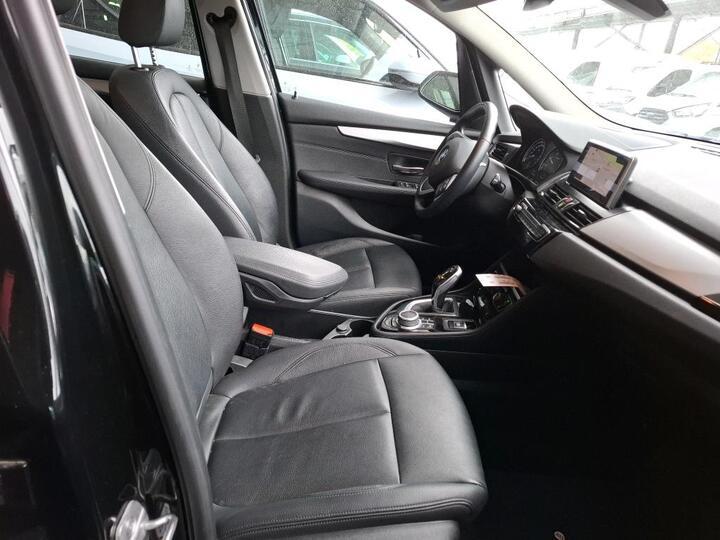 Bmw 218 (F46) (2) Gran Tourer 218d Business Design Bva8