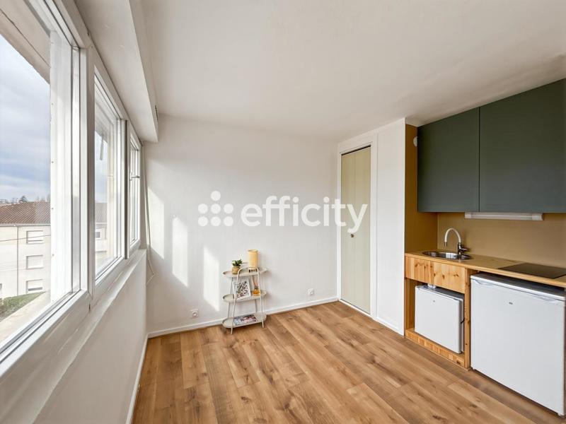 Appartement - 16 m² - 1 pièce