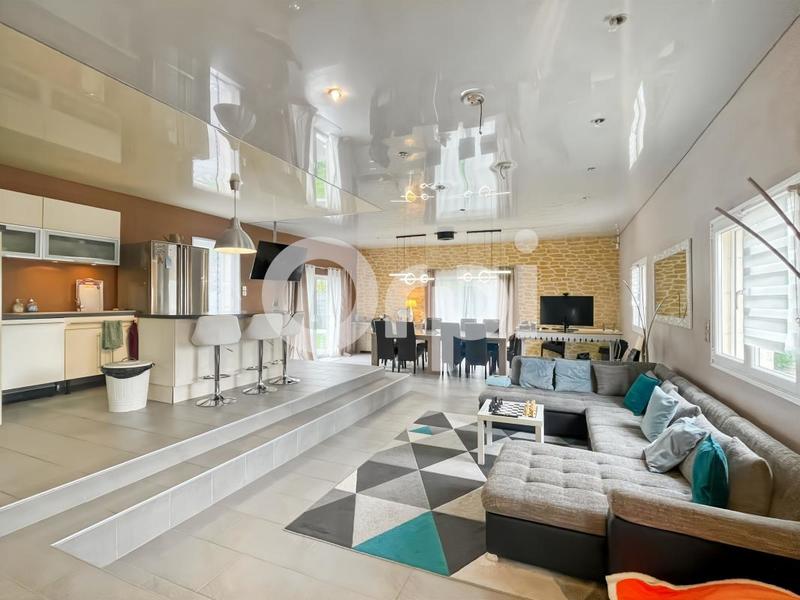 Maison - 133 m² - 4 pièces