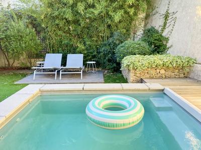 Maison - 181 m² - 6 pièces