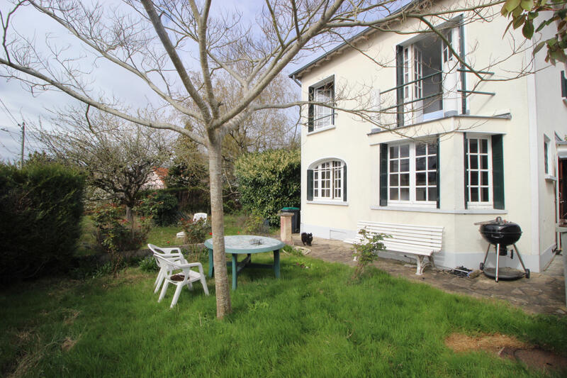 Maison - 86 m² - 4 pièces