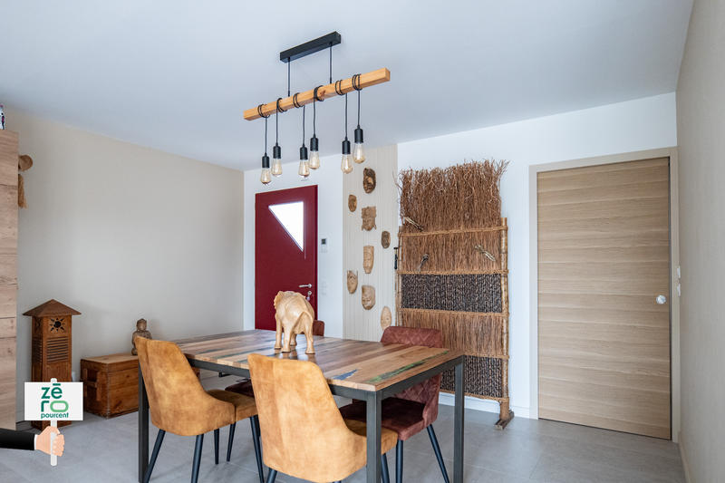 Maison - 104 m² - 4 pièces