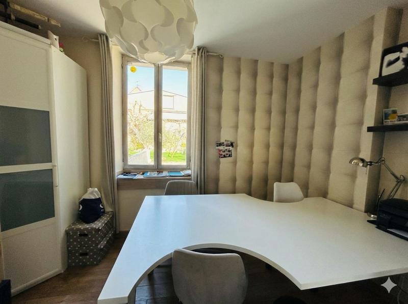 Maison ancienne - 226 m² - 9 pièces