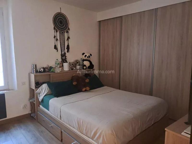 Appartement - 85 m² - 3 pièces