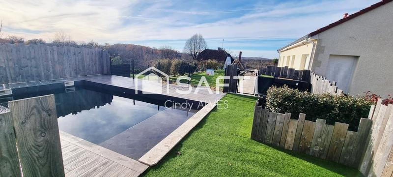 Maison - 213 m² - 8 pièces