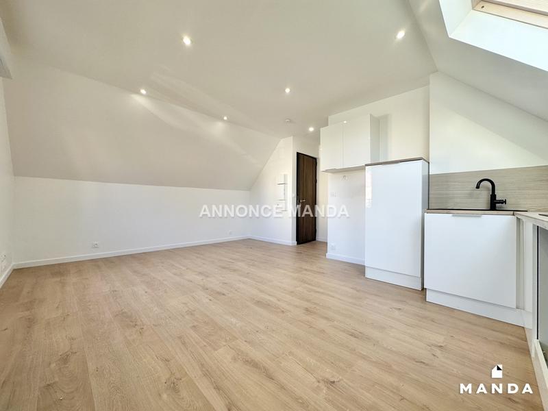 Studio - 23 m² - 1 pièce