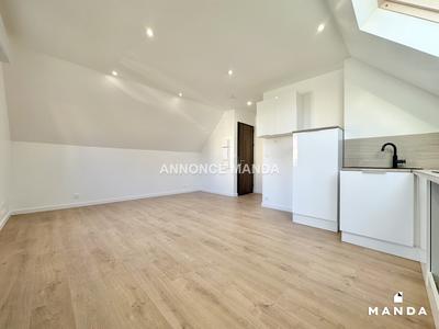Studio - 23 m² - 1 pièce