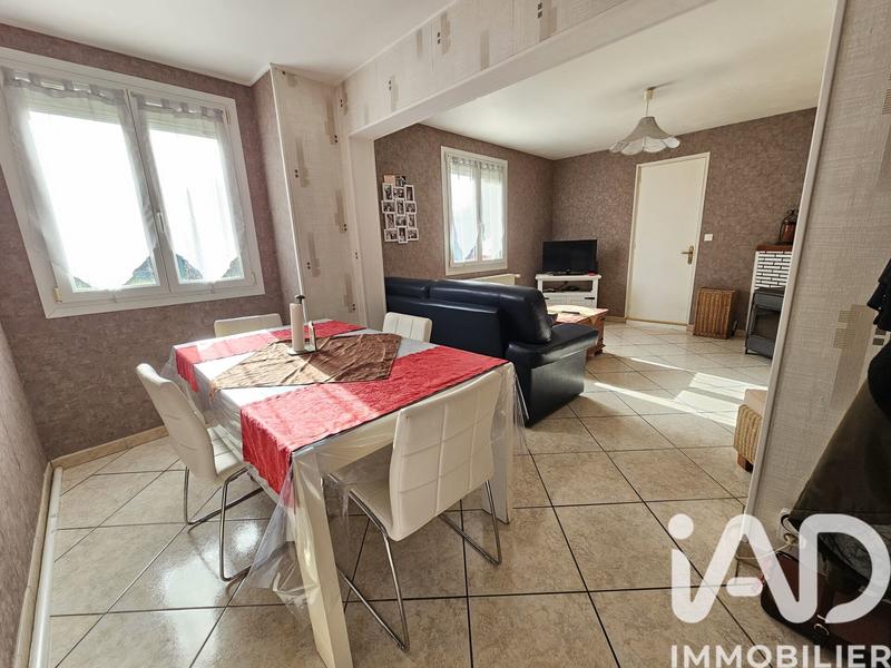 Maison - 98 m² - 6 pièces