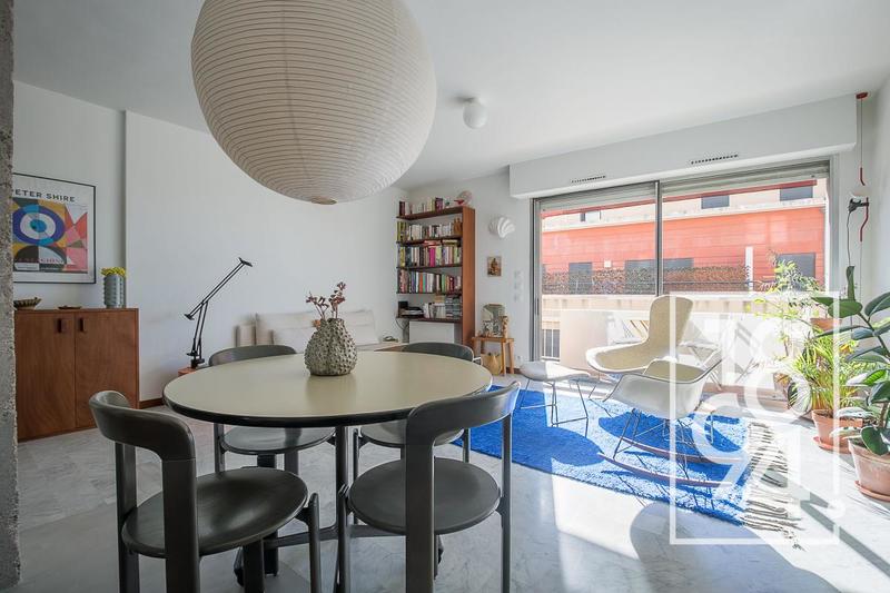 Appartement - 75 m² - 4 pièces