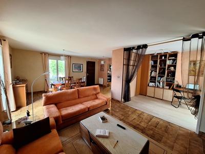 Maison - 120 m² - 4 pièces