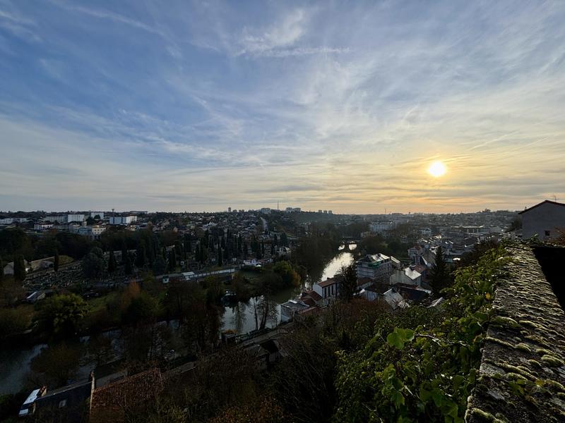 Maison ancienne - 506 m² - 20 pièces