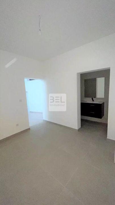 Villa - 147 m² - 8 pièces