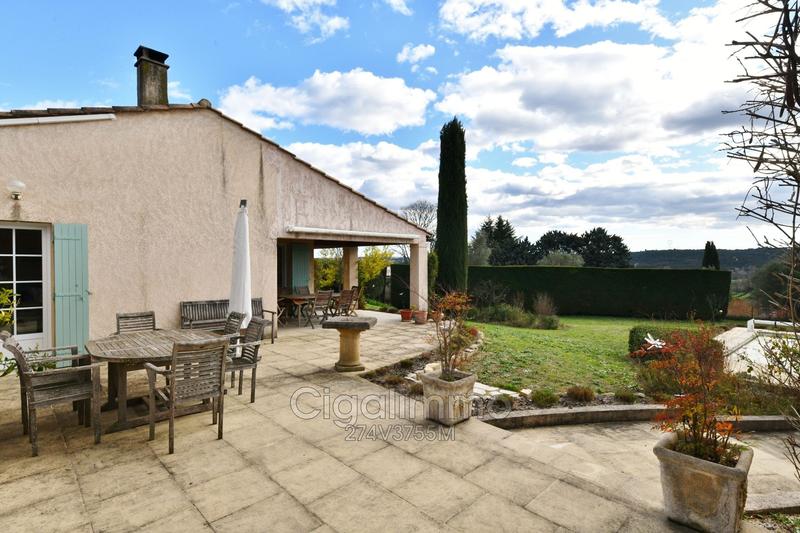 Villa - 140 m² - 6 pièces