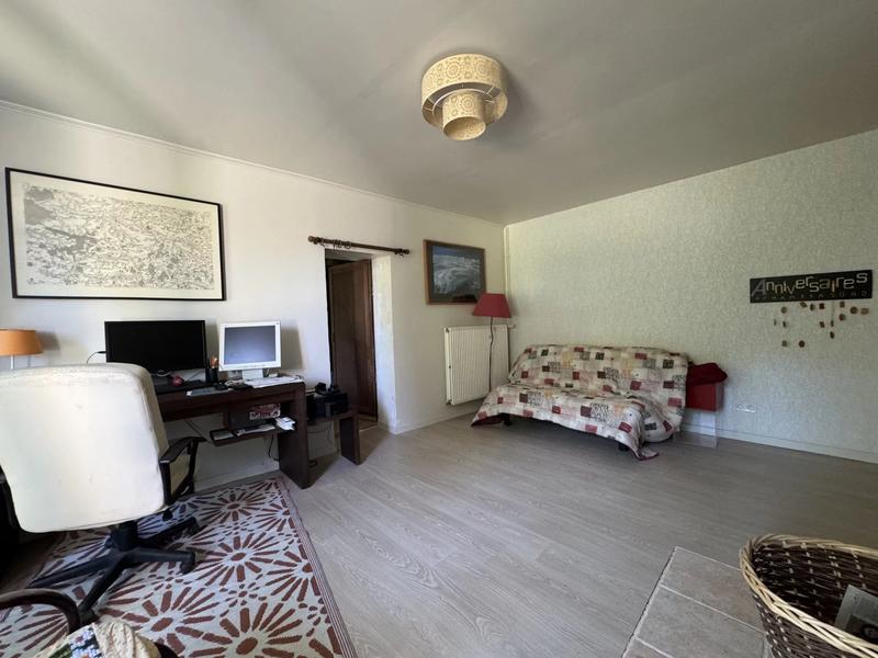 Maison - 168 m² - 6 pièces